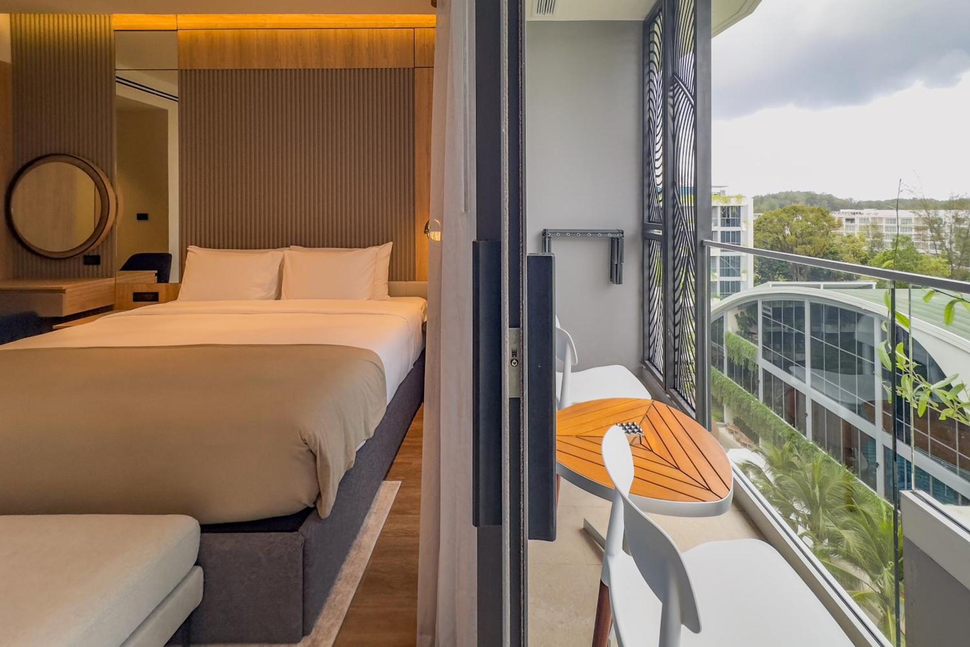 La Green Hotel And Residence شاطئ بانغ تاو المظهر الخارجي الصورة